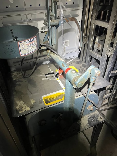 Newspaper Banding/Bundling Machine photo 2